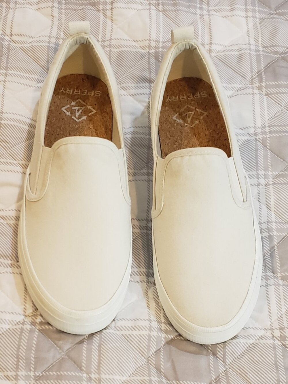 Sperry Women's Crest Twin Gore Canvas Slip on Sneakers Size 9